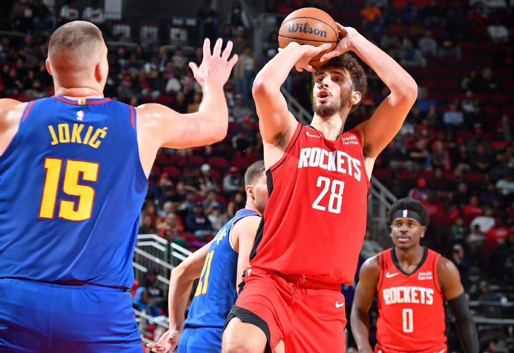 体育官网-年薪670万！13分钟4+11+2，火箭白菜价捡漏！画蛇添足变超值签约